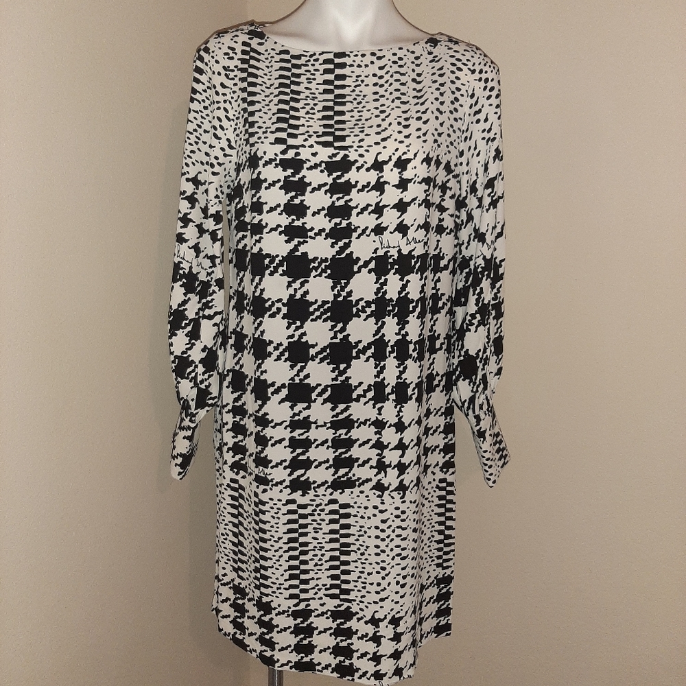 🔴 H&M black and white dress